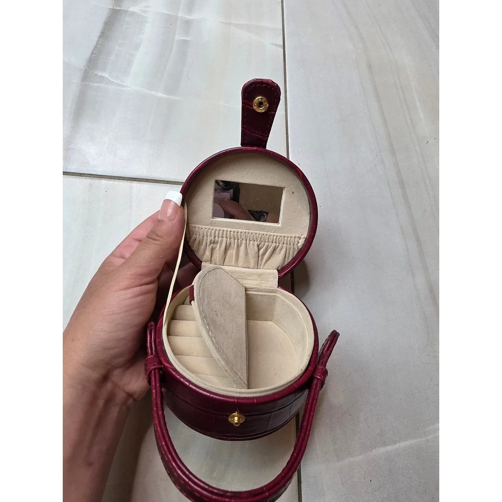 Vintage Burgundy Croc‎ Embossed Round Jewelry Travel Case with Mirror A5